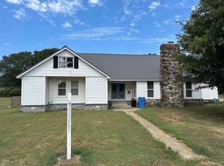 111 Mark St, Corning, AR 72422