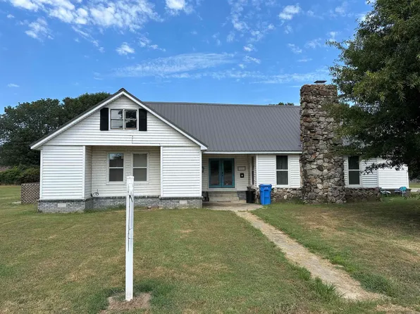 111 Mark St, Corning, AR 72422