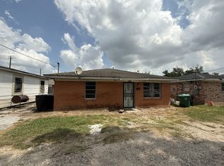 4204 Wipprecht St, Houston, TX 77026
