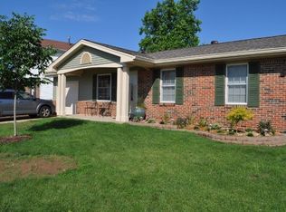 2549 Medford Dr, High Ridge, MO 63049