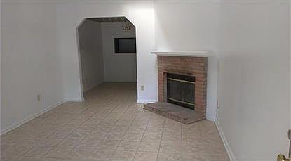 3rd image of 3124 Hotchkiss Ln