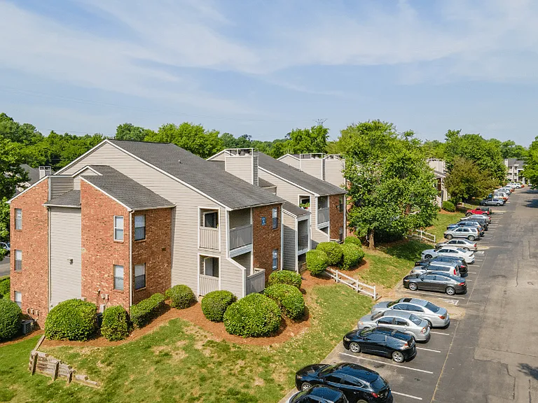 Creekstone Apartments — Photo 15