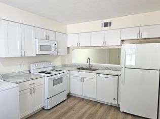 473 Oak Tree Sq, Athens, GA 30606