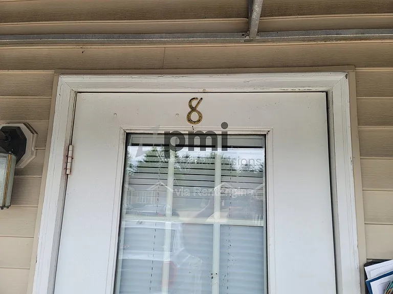 1306 Arthur Ave #8 — Photo 18