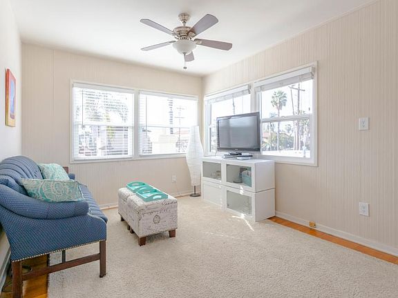 3rd image of 4485 1/2 Georgia St