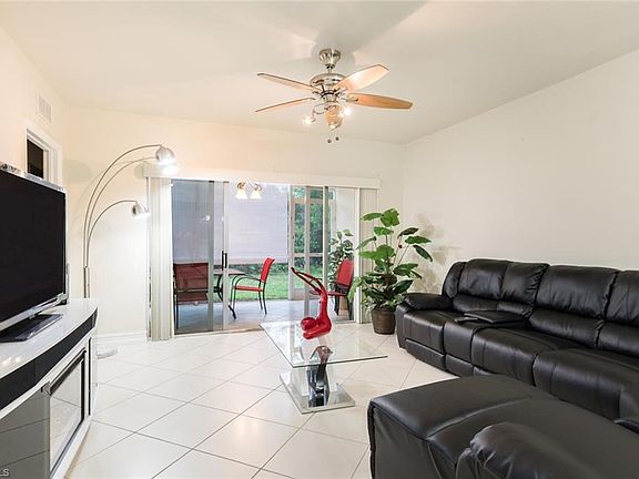 4th image of 7811 Regal Heron Cir #4-101