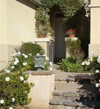 5th image of 3221 Sunset Hills Blvd