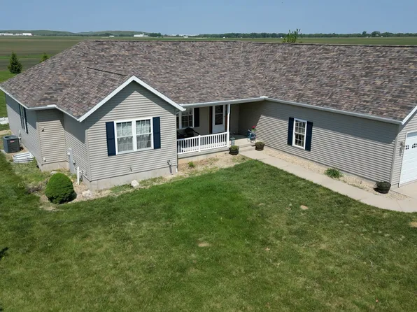 20385 N 1700 East Rd, Pontiac, IL 61764