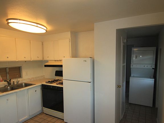 4th image of 7368 Hollister Ave Spc 59