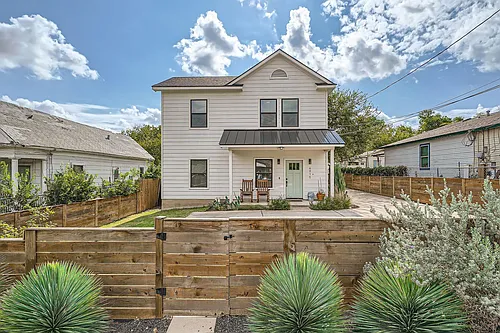 6915 Carver Ave #1 Photo 1