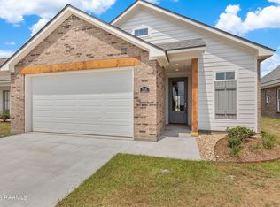 218 Bennington Ln, Youngsville, LA 70592