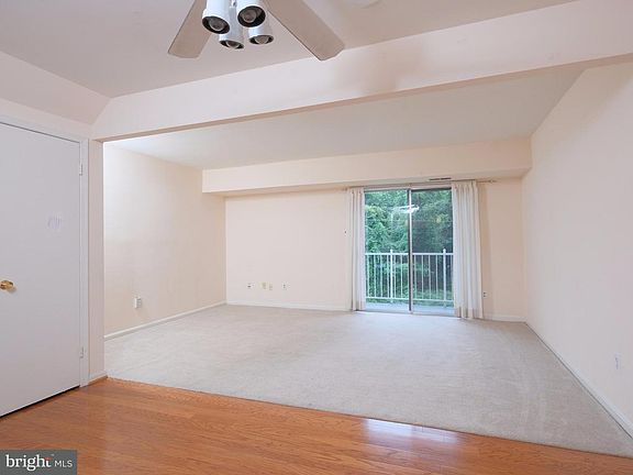 4th image of 14405 Golden Oak Ct