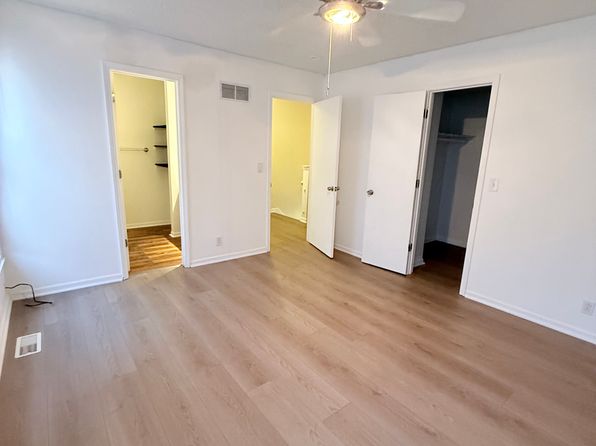 1416 E 125th Ter APT B