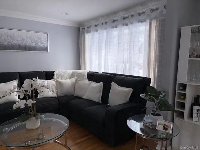 223 Audley Ct — Photo 4