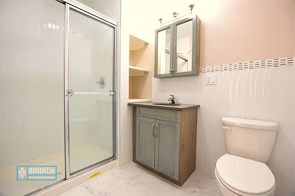 Rented by null | media 94