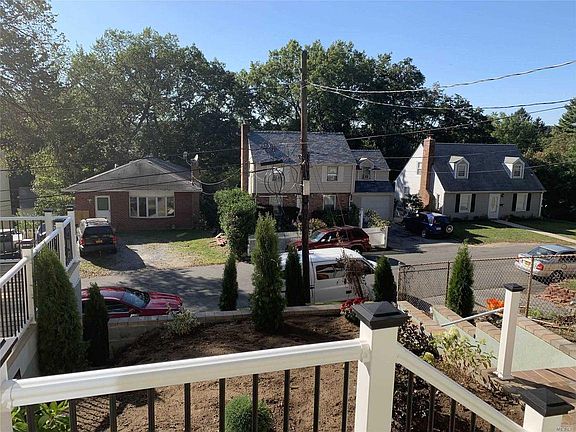 4th image of 12 Byrd St