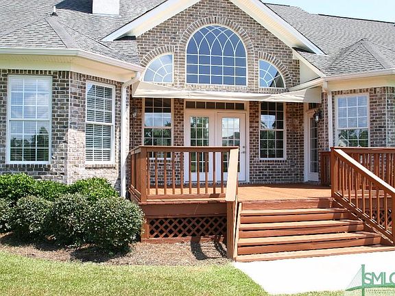 4th image of 6 Crestwood Dr