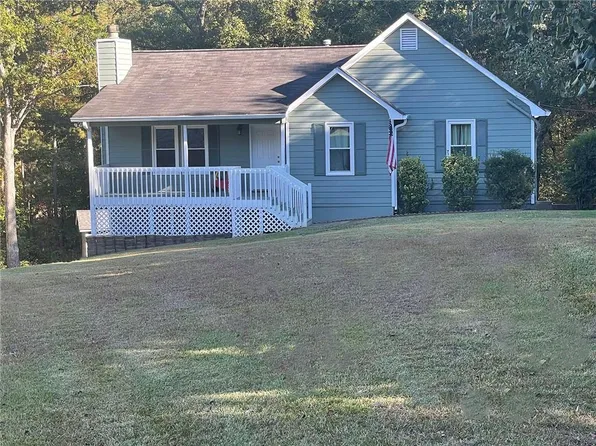 196 Hickory Trl, Dallas, GA 30132