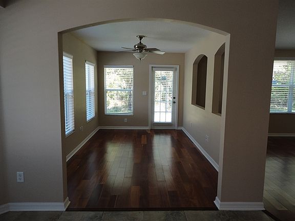 4th image of 3122 Sunwatch Dr