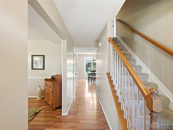 5th image of 1675 Farrington Dr