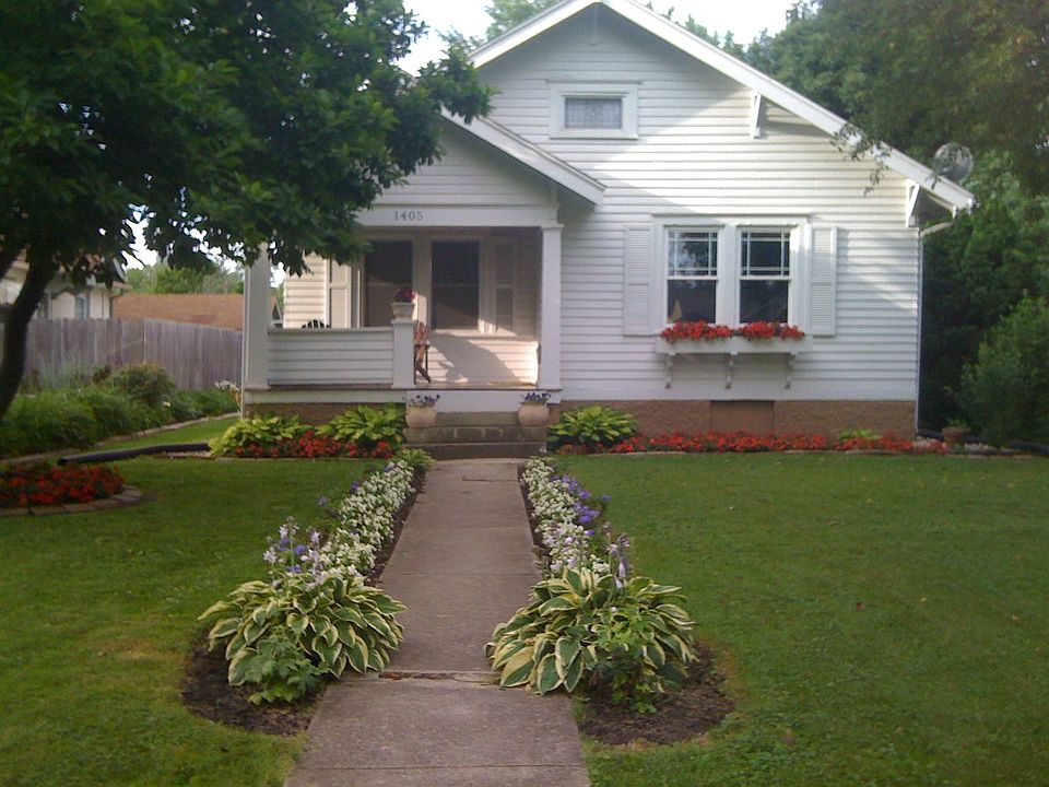 1st image of 1405 W Washington St