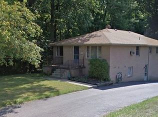 194 Fox St, Hubbard, OH 44425