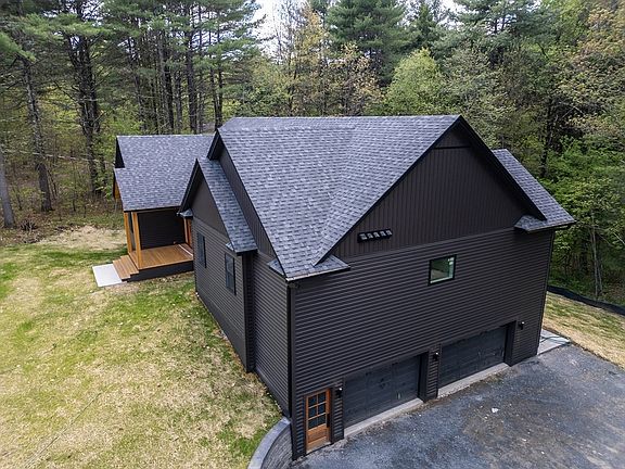 3rd image of 20 Merrifield Rd