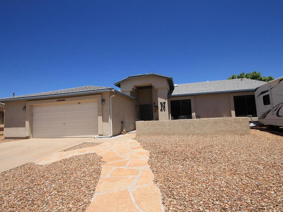 1st image of 2949 Golden Eagle Dr