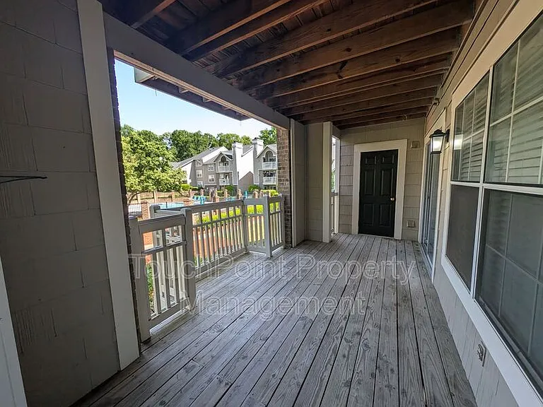 5001 Sharon Rd #K — Photo 8