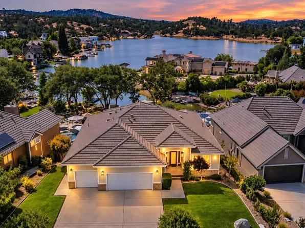 25 Waterfront Ct, Copperopolis, CA 95228