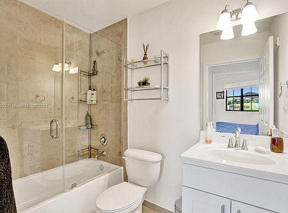 4th image of 10440 NW 61st St #10440