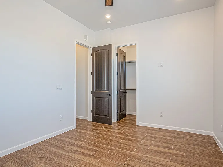 6520 Harapon St #B — Photo 22