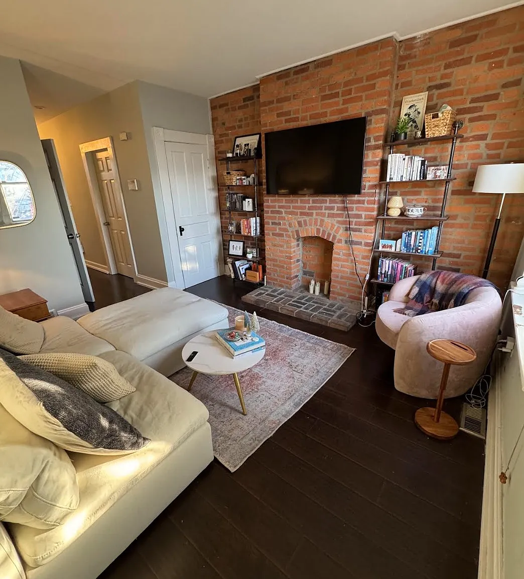 2 bed, 1.5 bath, 900 sqft, $1,950 — Photo 4