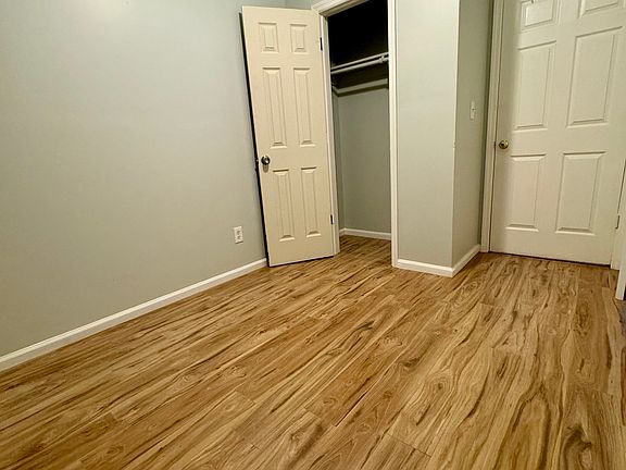 5th image of 168-51 93rd Ave #1