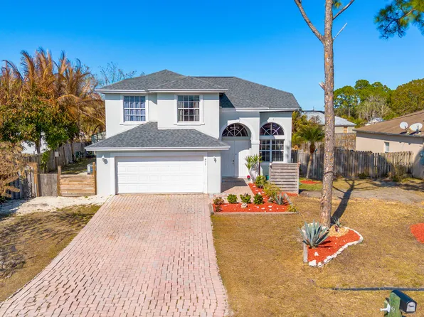 677 NW Marion Avenue, Port St Lucie, FL 34983