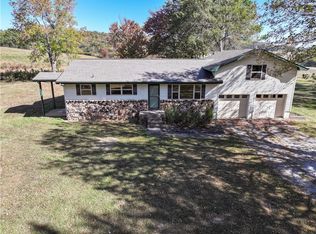 7230 Barnard Ln, Harrison, AR 72601