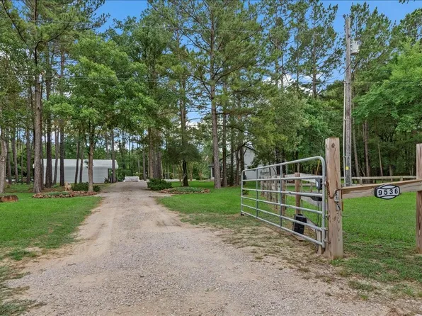 9536 County Road 208, Navasota, TX 77868