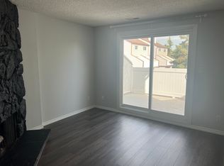 73 Lancaster Ter NW, Edmonton, AB T5X 5S5