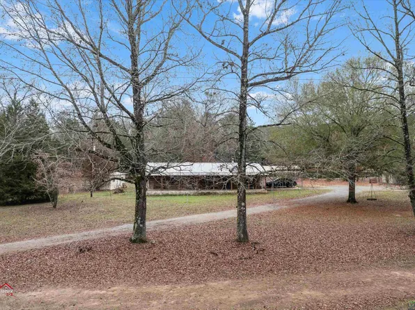 912 John Sanders Rd, Marshall, TX 75672