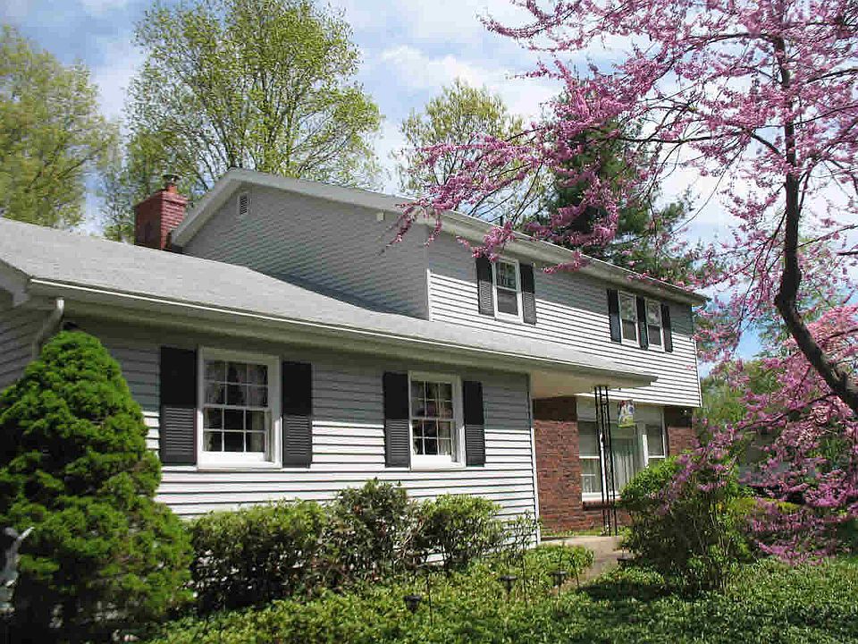 2nd image of 3 Robin Ln