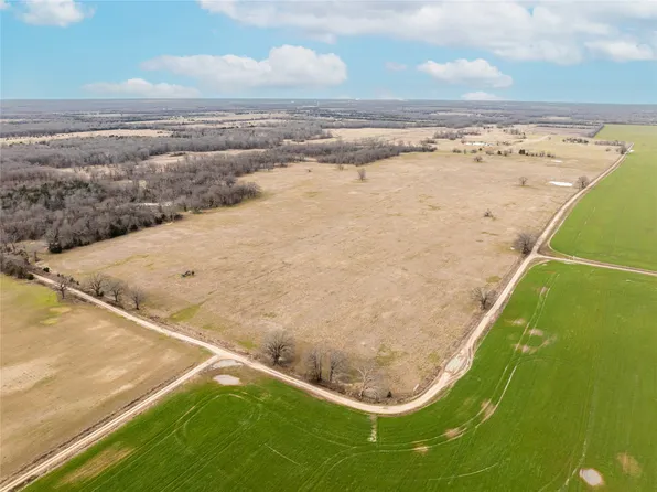 14750 County Road Crk, Paris, TX 75462