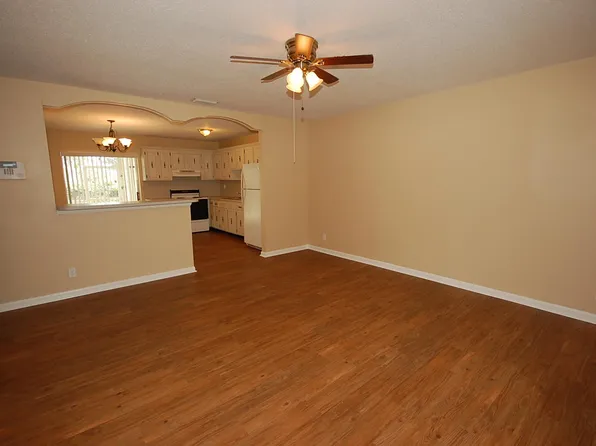 3941 W Roan Court, Palm Beach Gardens, FL 33403