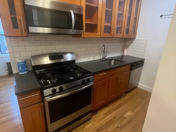 1207 Nostrand Avenue image 1 of 10