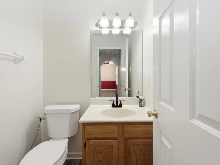 7649 Tollgate Ct — Photo 22
