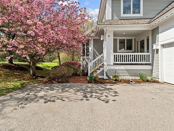 2nd image of 6 Cape Ann Cir