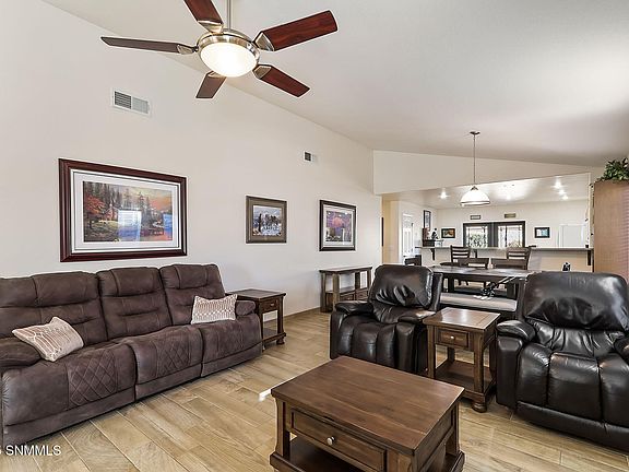 4th image of 4652 Arabela Dr