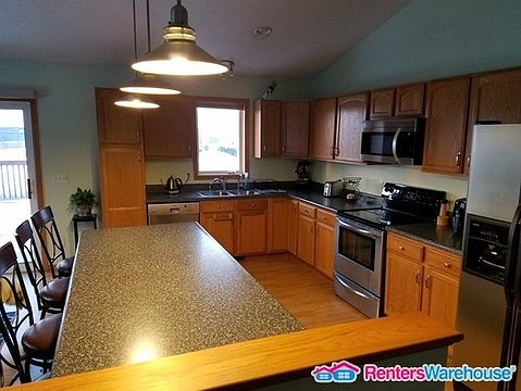 4th image of 145 Pebble Creek Dr