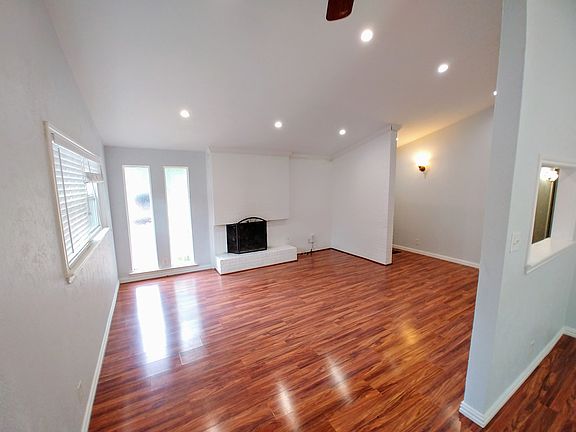 2nd image of 3226 Saint Croix Dr