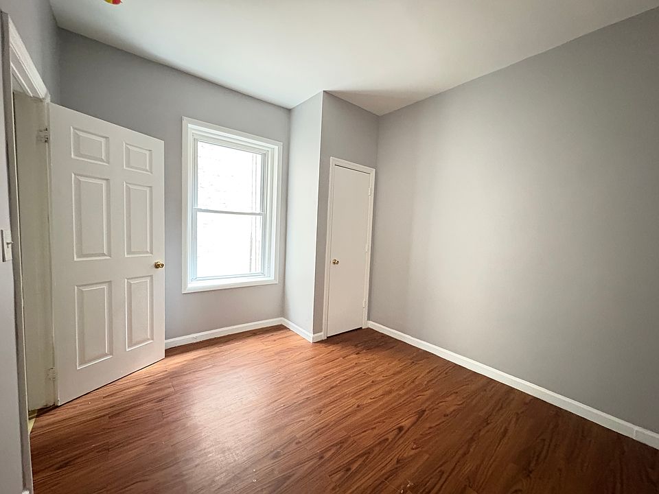 2nd image of 449-451 Mount Prospect Ave #24