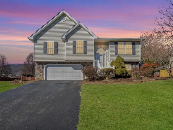 5910 Huntridge Rd, Roanoke, VA 24019